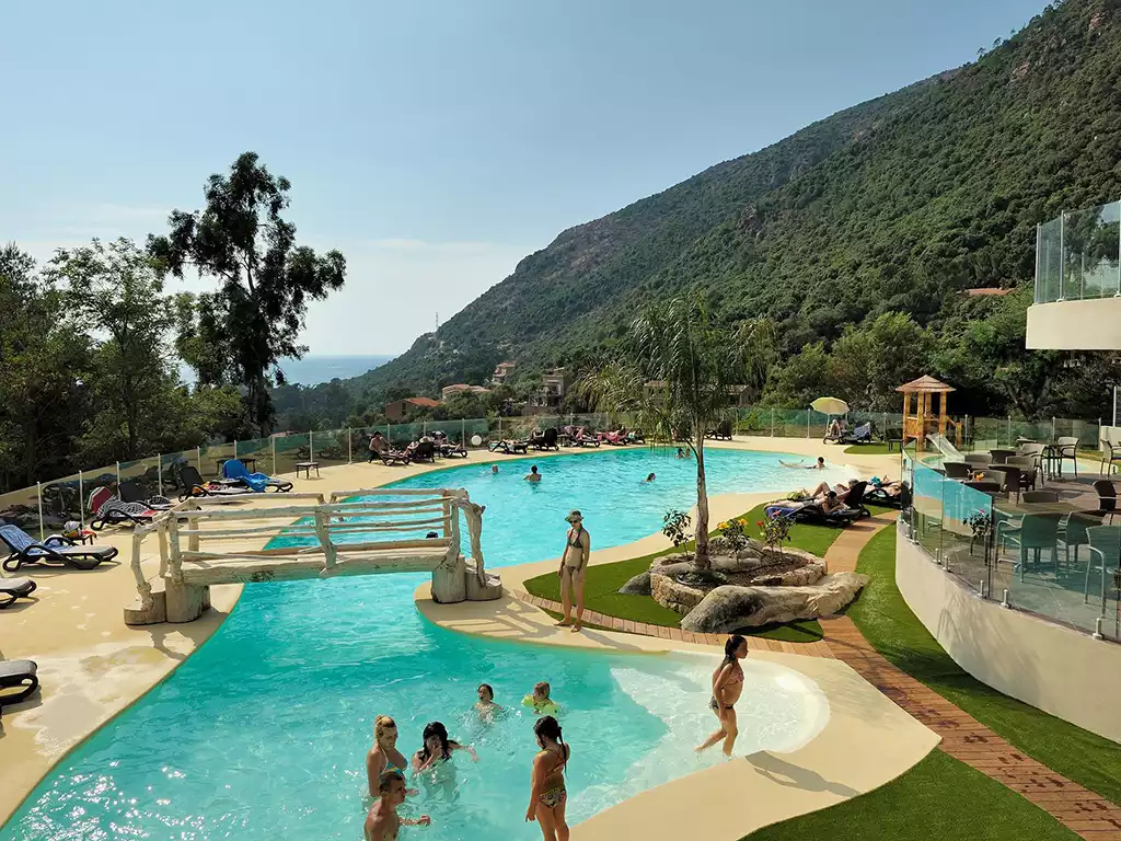 piscine camping de Porto Corse